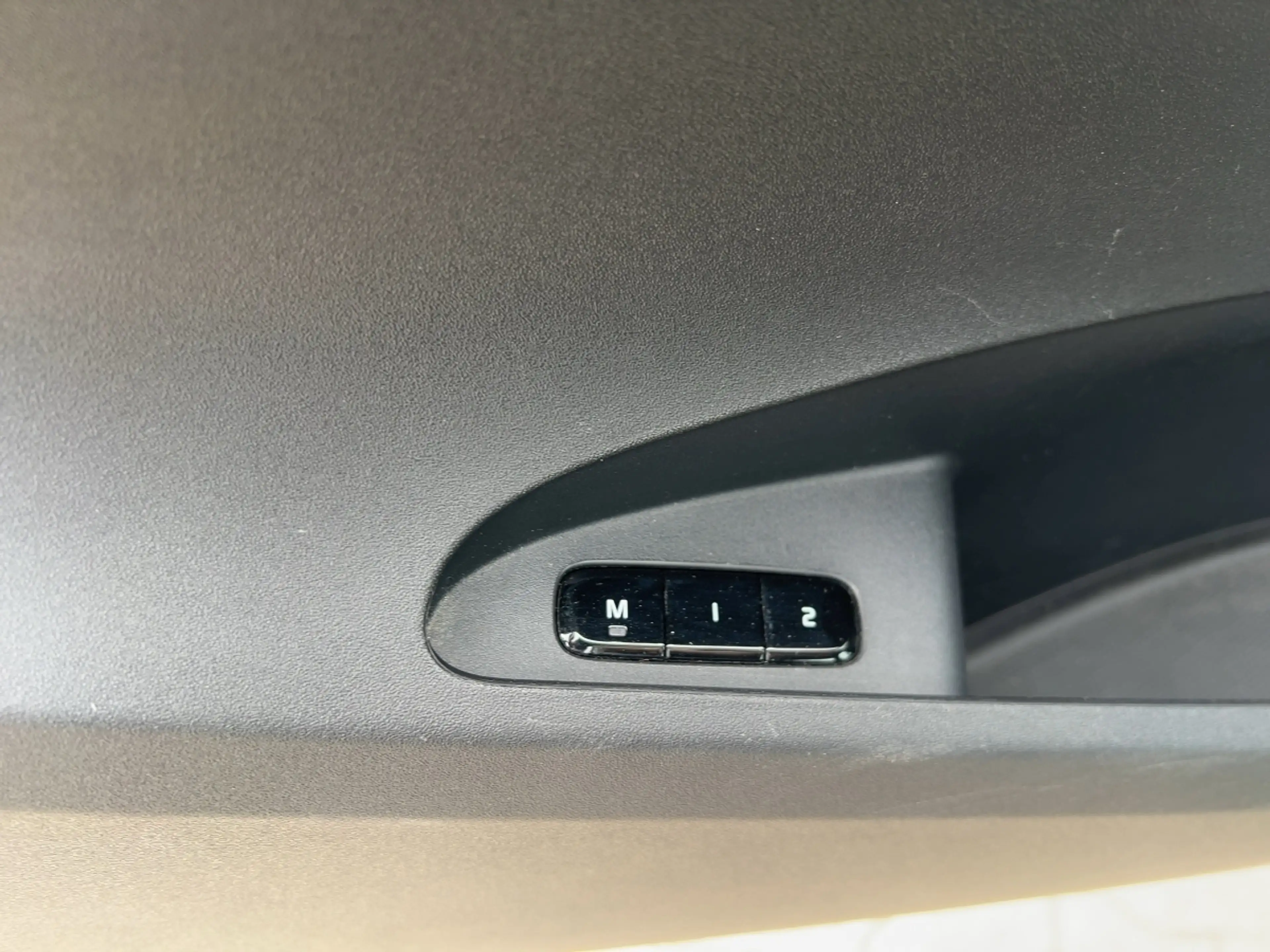 Polestar 2 Standard Range Single Motor Elektro69kWh — photo 16