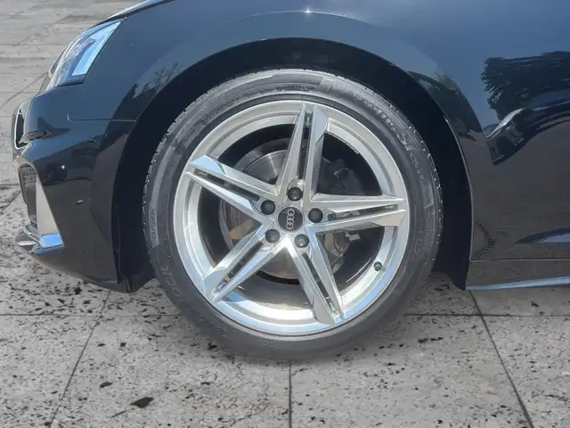 Audi A5 view 8