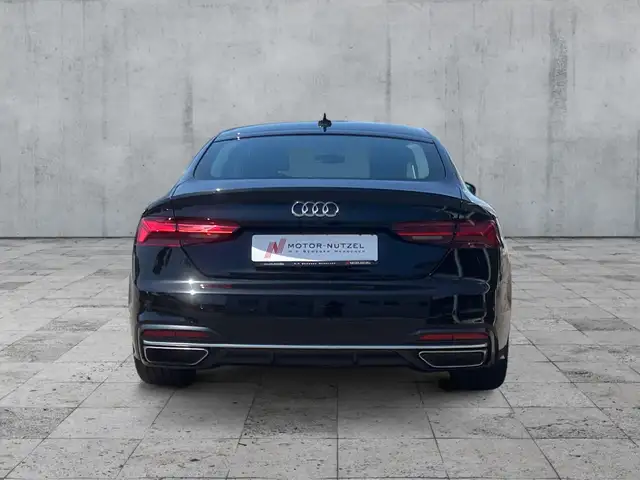 Audi A5 view 5