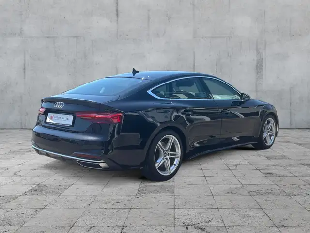 Audi A5 view 6