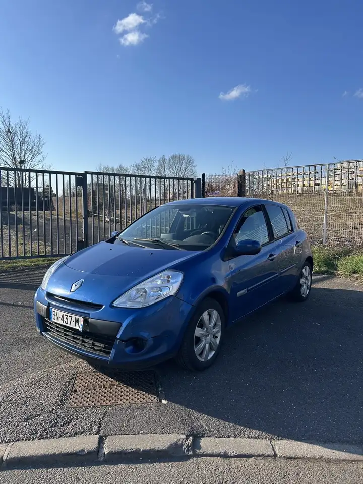 Renault Clio III dCi 105 eco2 Exception Pack Cuir Tom