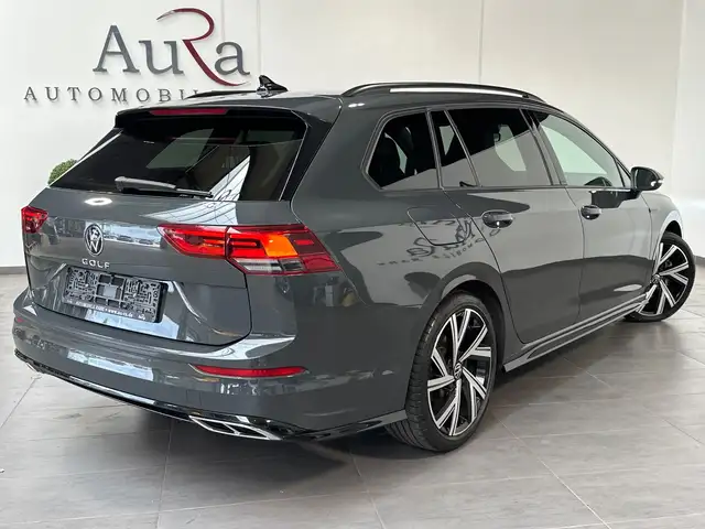 Volkswagen Golf view 4