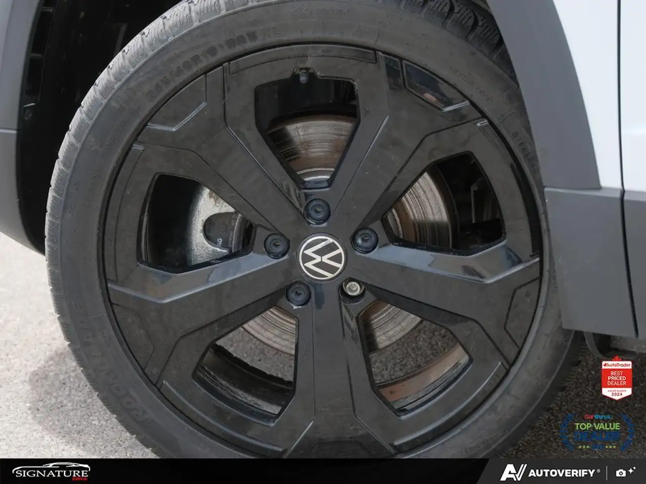 Volkswagen Taos снимка Volkswagen Taos