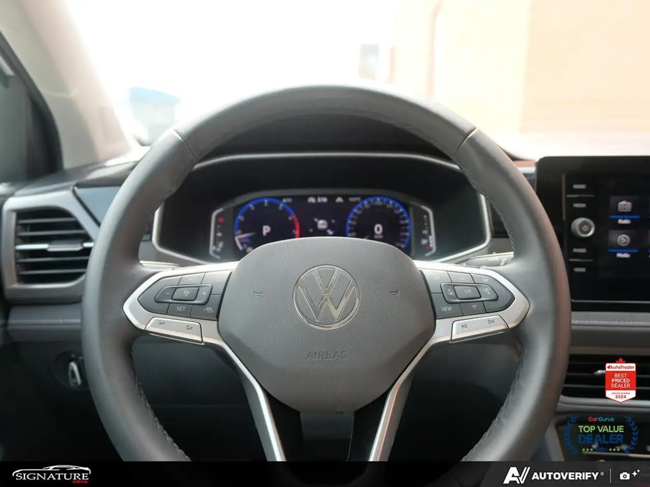 Volkswagen Taos снимка Volkswagen Taos