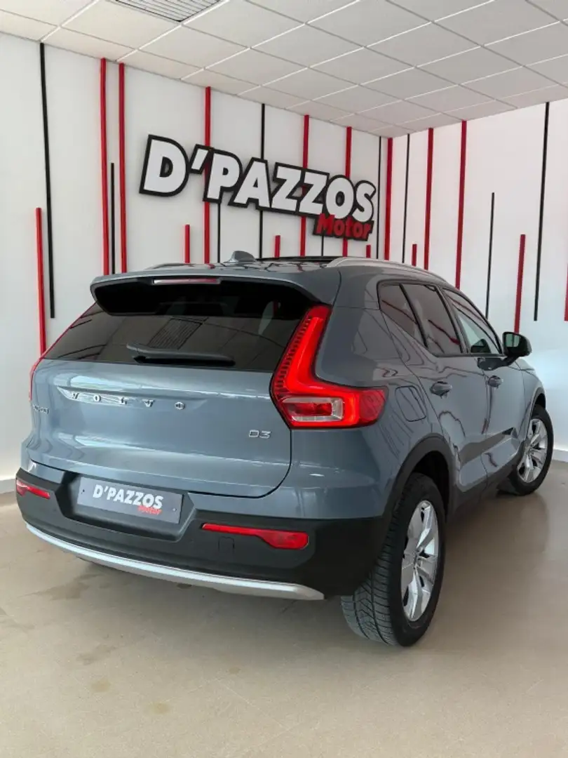 Volvo XC40 D3 Premium Edition Bleu - 2