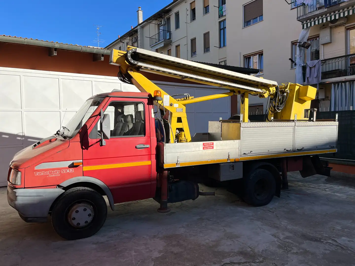 Fiat Ducato Fiat Iveco Daily Autoscala Červená - 2