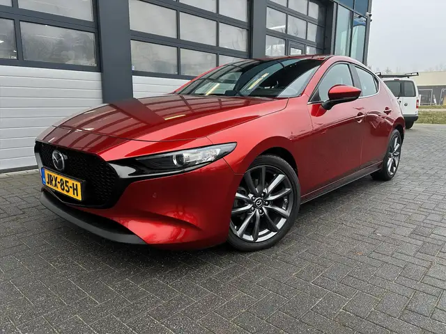 Mazda 3 Hatchback Skyactiv-G 122pk Aut. Cosmo, Leder, Trek