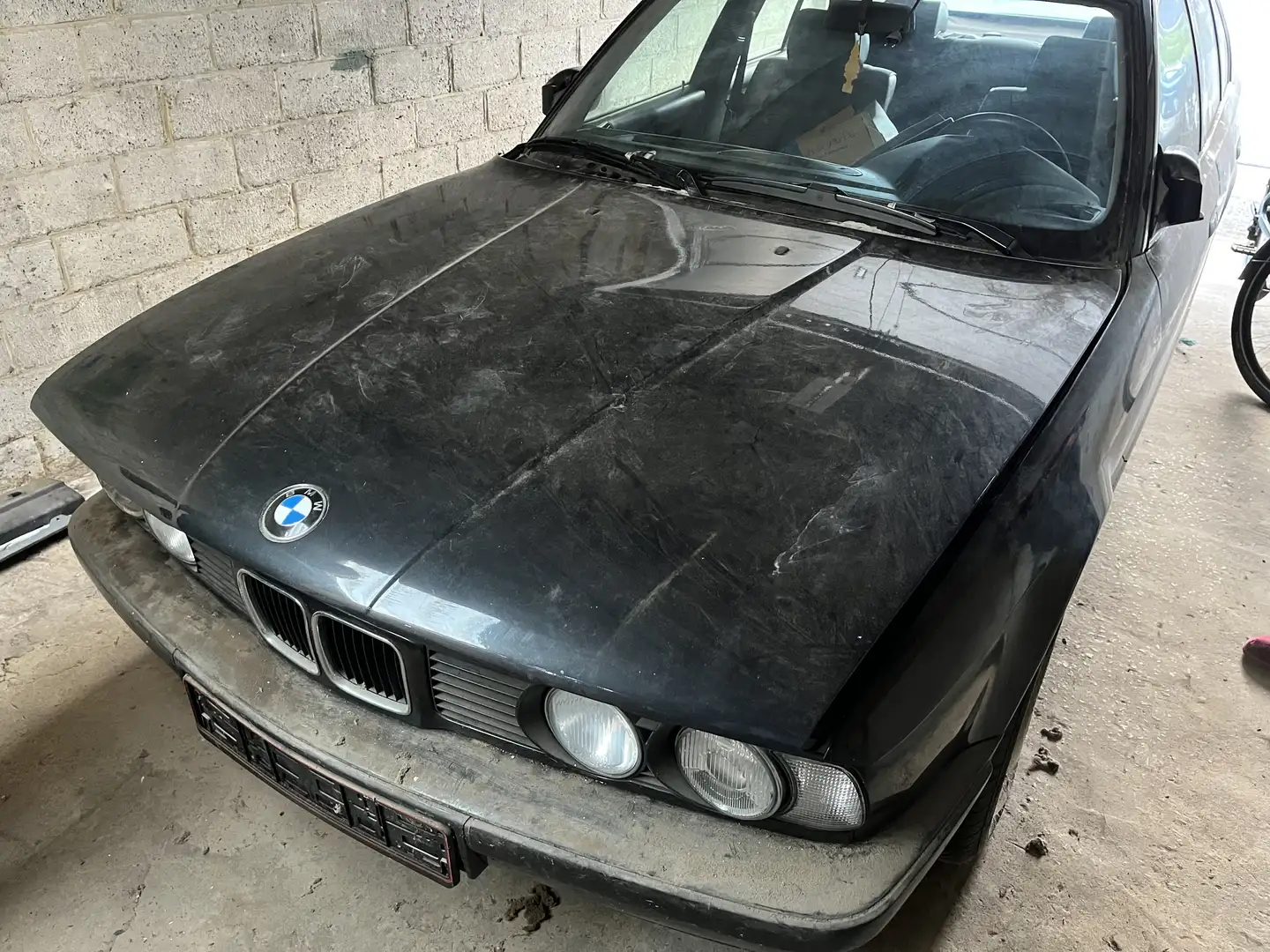 BMW 520 - 1