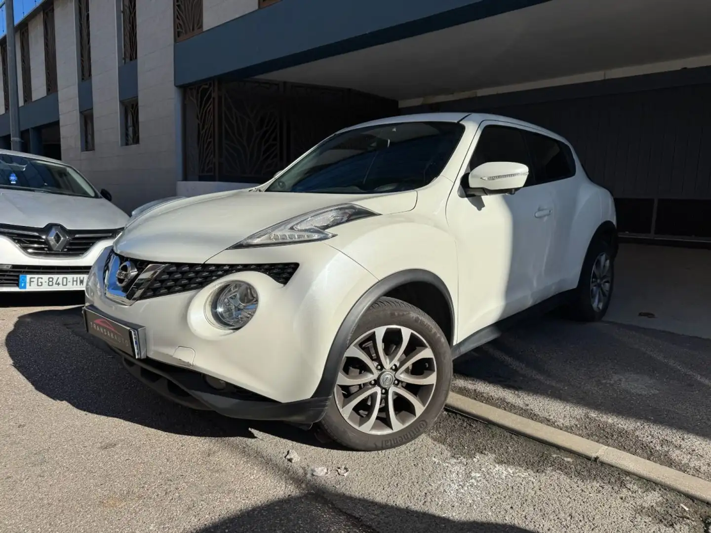 Nissan Juke 1.2l DIG-T 115 CV BVM6 Connect Edition 4x2 Blanc - 1