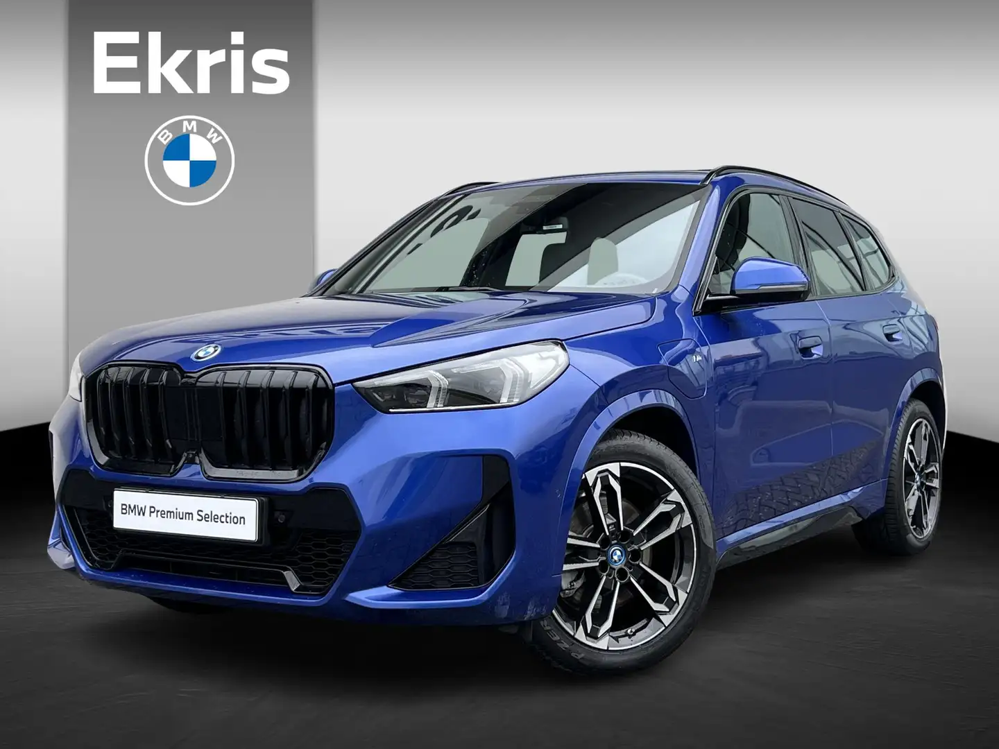 BMW X1 xDrive30e | M-Sportpakket | Panoramadak | 19inch | Azul - 1