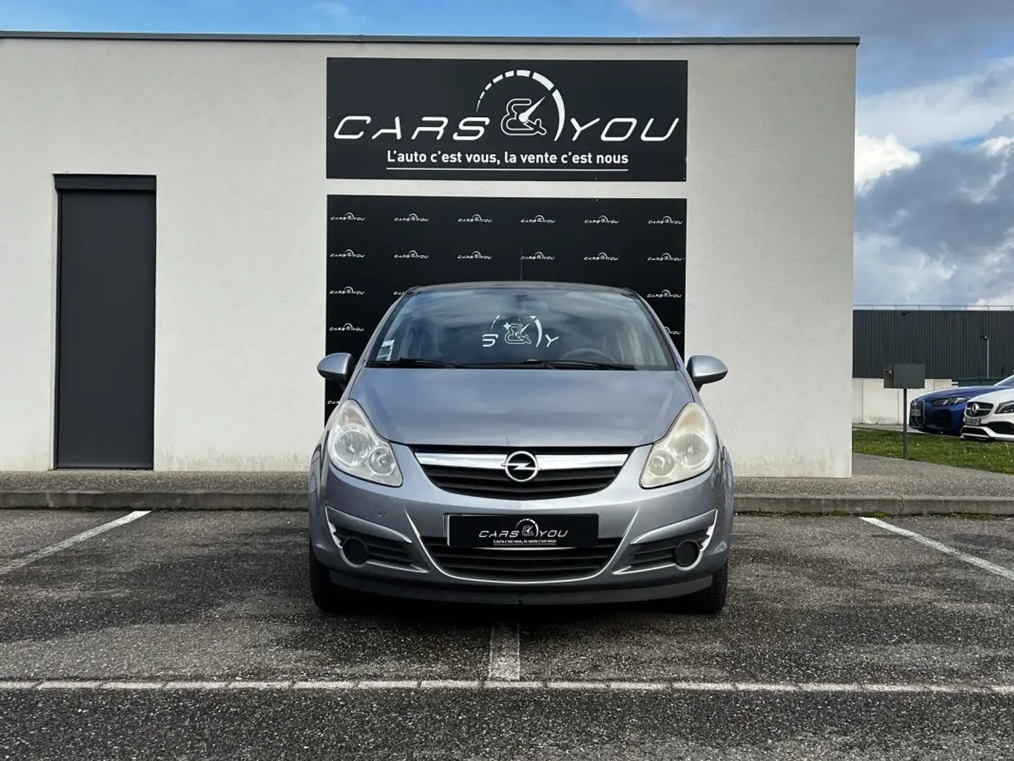 Opel Corsa ENJOY 90Cv BVM6 Gris - 2