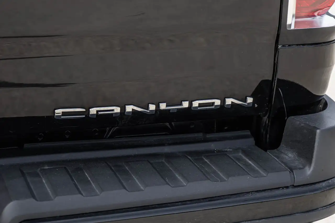 GMC Canyon снимка GMC Canyon