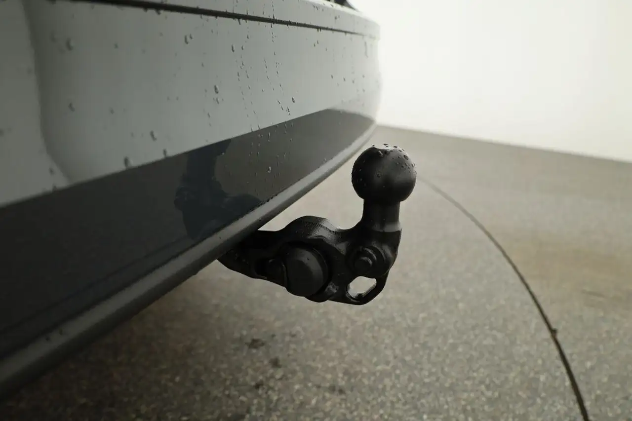 Volkswagen Golf VIII Variant 2.0 TDI DSG Life, AHK, easyOpen, Kame 16