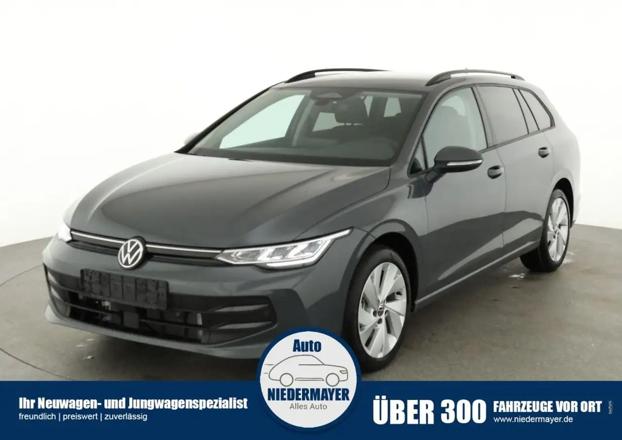 Volkswagen Golf VIII Variant 2.0 TDI DSG Life, AHK, easyOpen, Kame