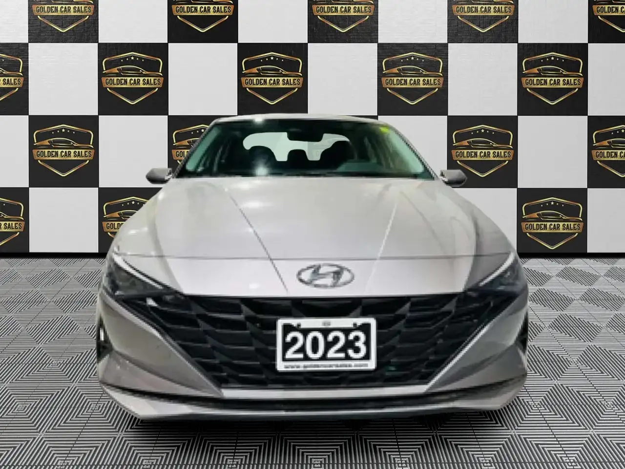Hyundai ELANTRA снимка Hyundai ELANTRA