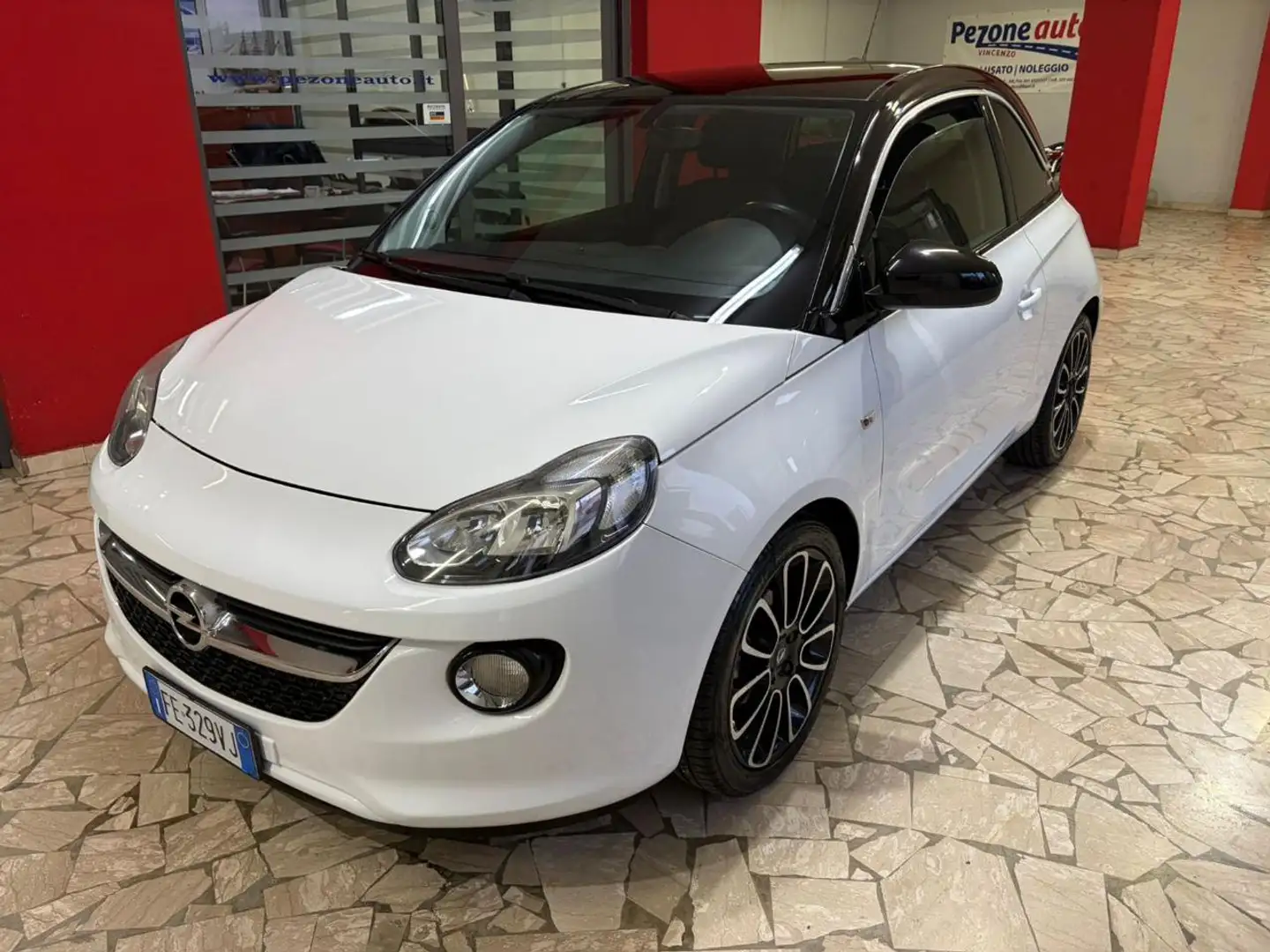 Opel Adam 1.4 87 CV GPL Tech Glam Bianco - 2