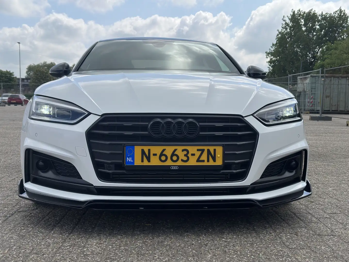 Audi A5 2.0 Tfsi Quatro 252pk, maxton body kit, B&O Wit - 2