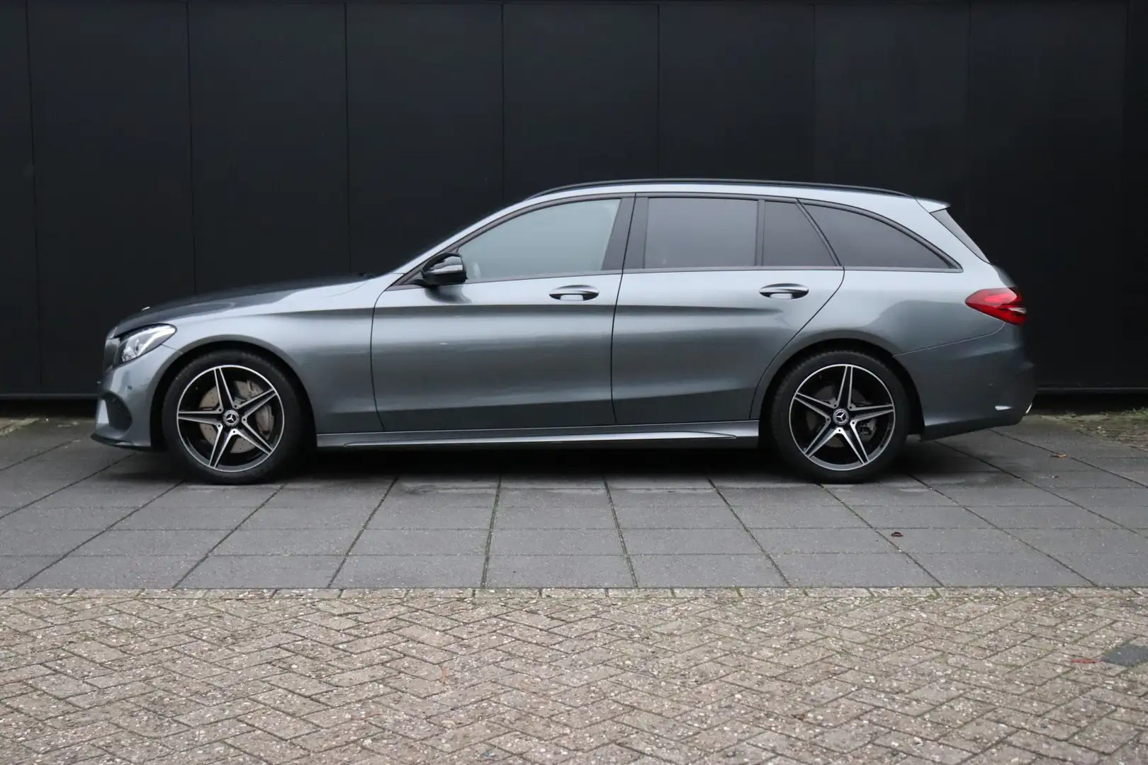 Mercedes-Benz C 250 Estate 211PK AMG | LEDER | MEMORY | PANO-DAK | STO Grau - 2