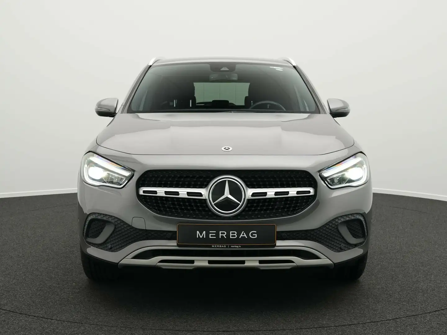 Mercedes-Benz GLA 180 GLA 180 Kamera+LED+Totw+Apple Style Navi/Autom. Gris - 2