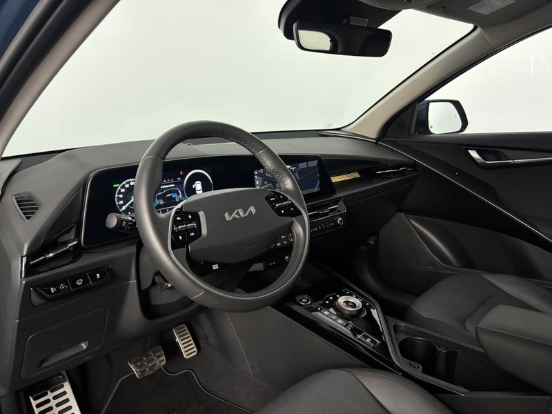 Kia e-Niro EV Plus Advanced 64.8 kWh — photo 2
