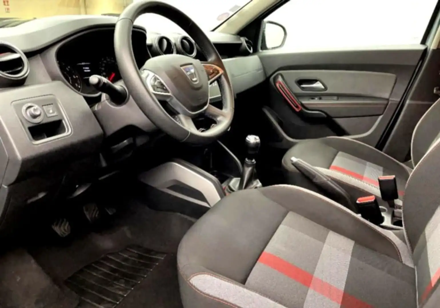 Dacia Duster Duster Blue dCi 115 4x2 SL Techroad Rouge - 2