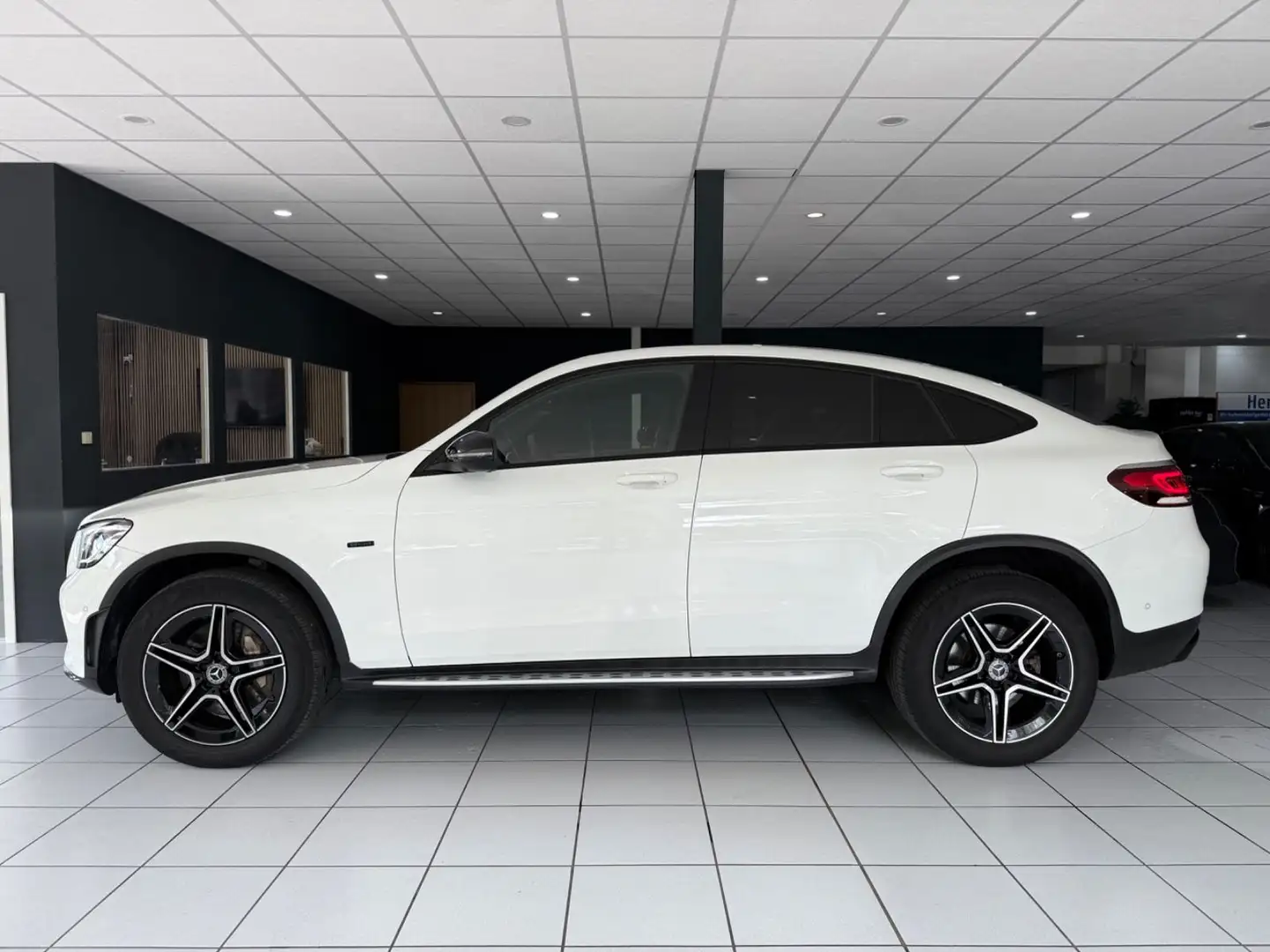 Mercedes-Benz GLC 300 de 4M*AMG-LINE*DISTRONIC*360*MBEAM*NIGHT* Blanco - 2