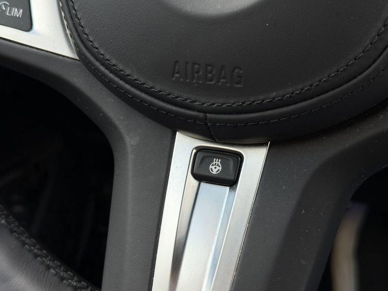 BMW 330 3-serie Touring 330i Business Edition Plus | Camer — photo 30