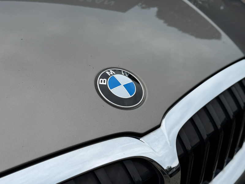 BMW 330 3-serie Touring 330i Business Edition Plus | Camer — photo 9