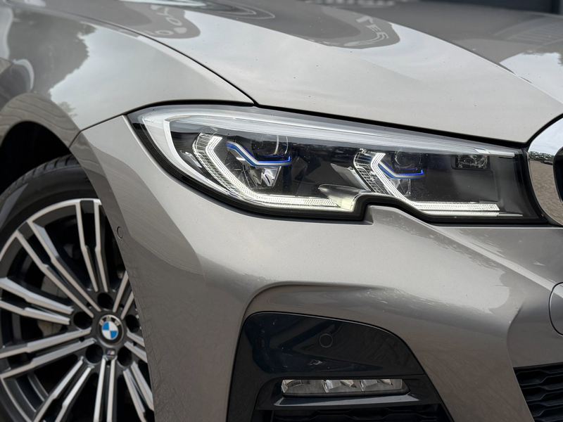 BMW 330 3-serie Touring 330i Business Edition Plus | Camer — photo 10
