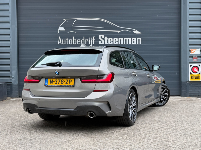 BMW 330 3-serie Touring 330i Business Edition Plus | Camer — photo 2