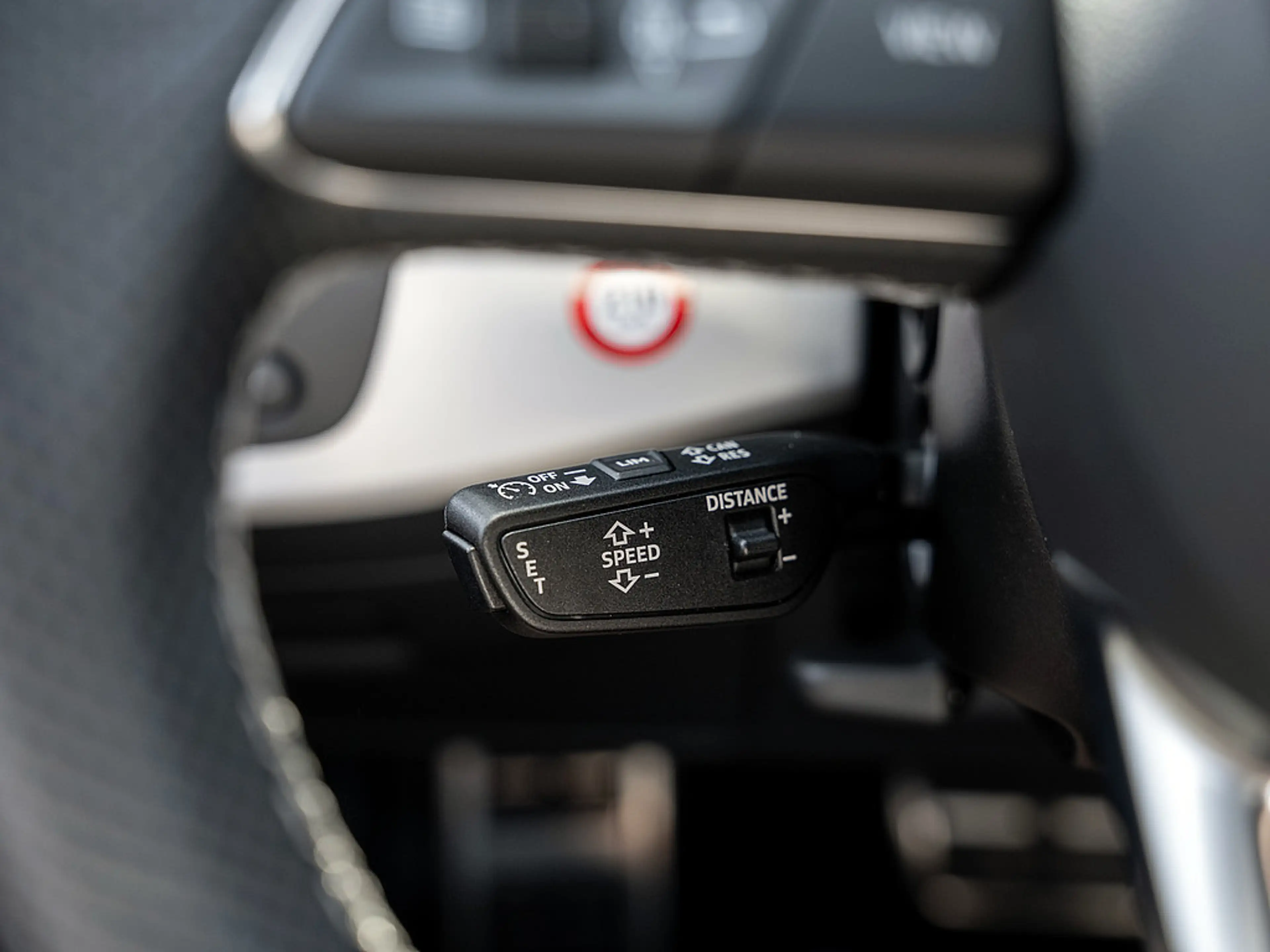 Audi S4 Avant TDI 3.0 quattro LED ACC NAVI PDC SHZ — photo 13
