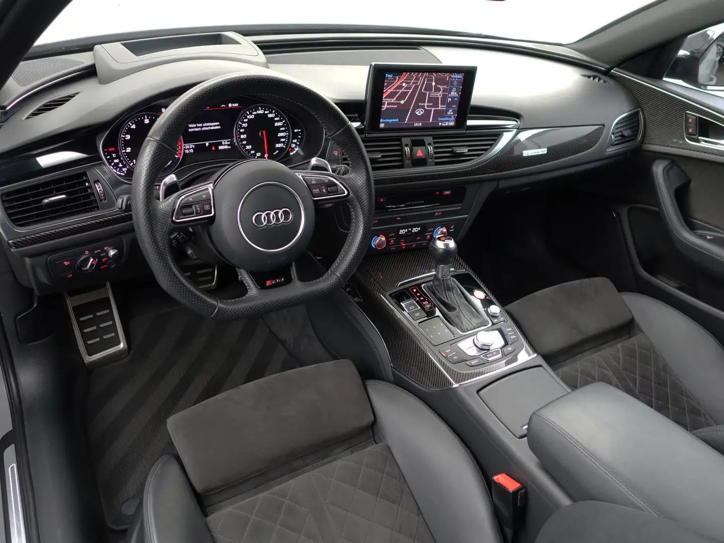 Audi RS6 A6 Avant 4.0 TFSI quattro Performance Pro Line Plu Grijs - 2