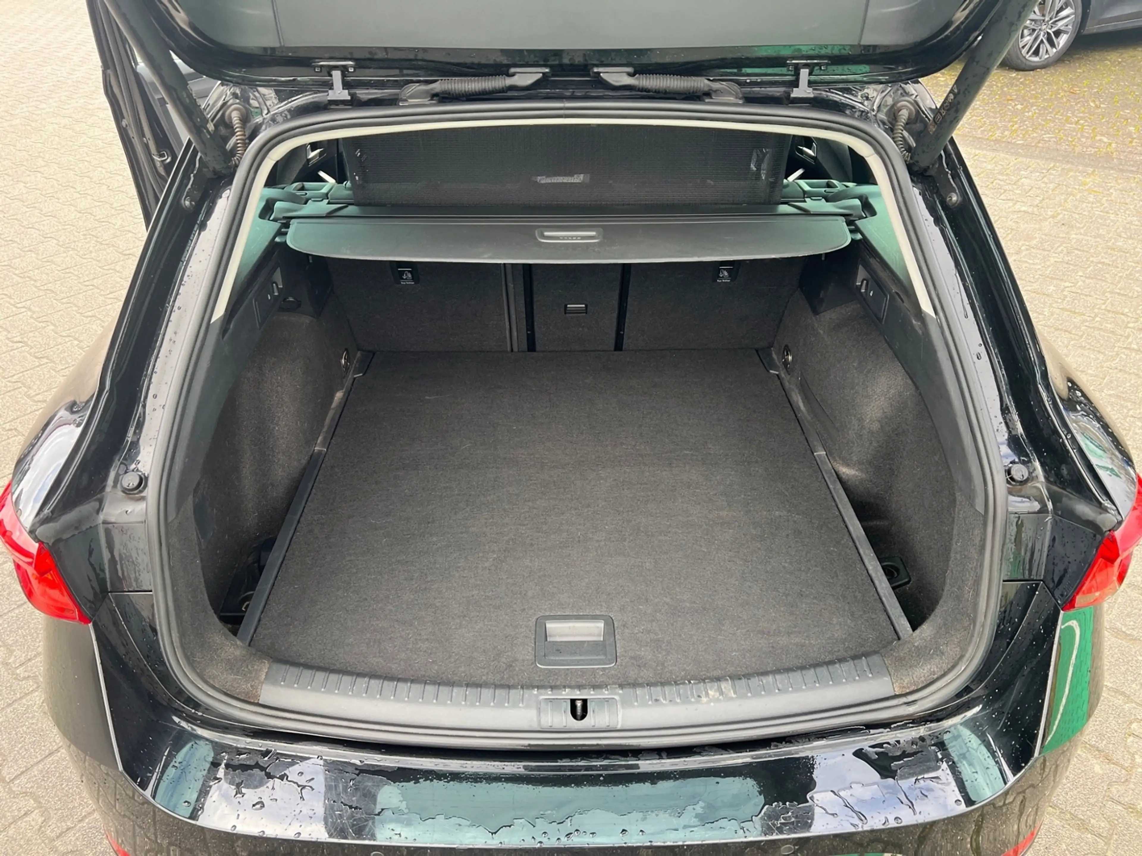 SEAT Leon ST 2.0 TDI DSG STYLE +BEATS +LED +TEMPO +NAVI +LM — photo 15