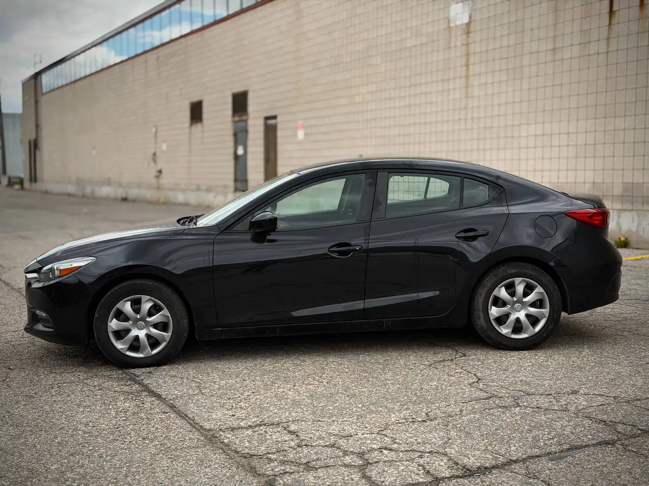 Mazda 3 photo Mazda 3