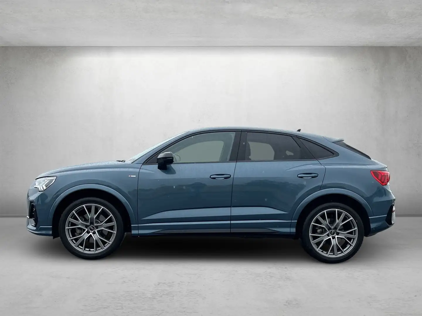 Audi Q3 Sportback S line 45 TFSI quattro S tronic ACC Blau - 2