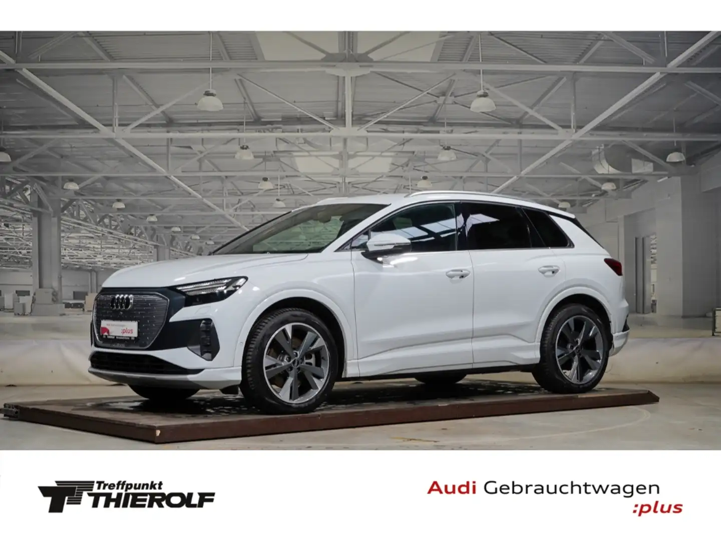 Audi Q4 e-tron 40 S line MatrixLED Kamera 20 Zoll Weiß - 1