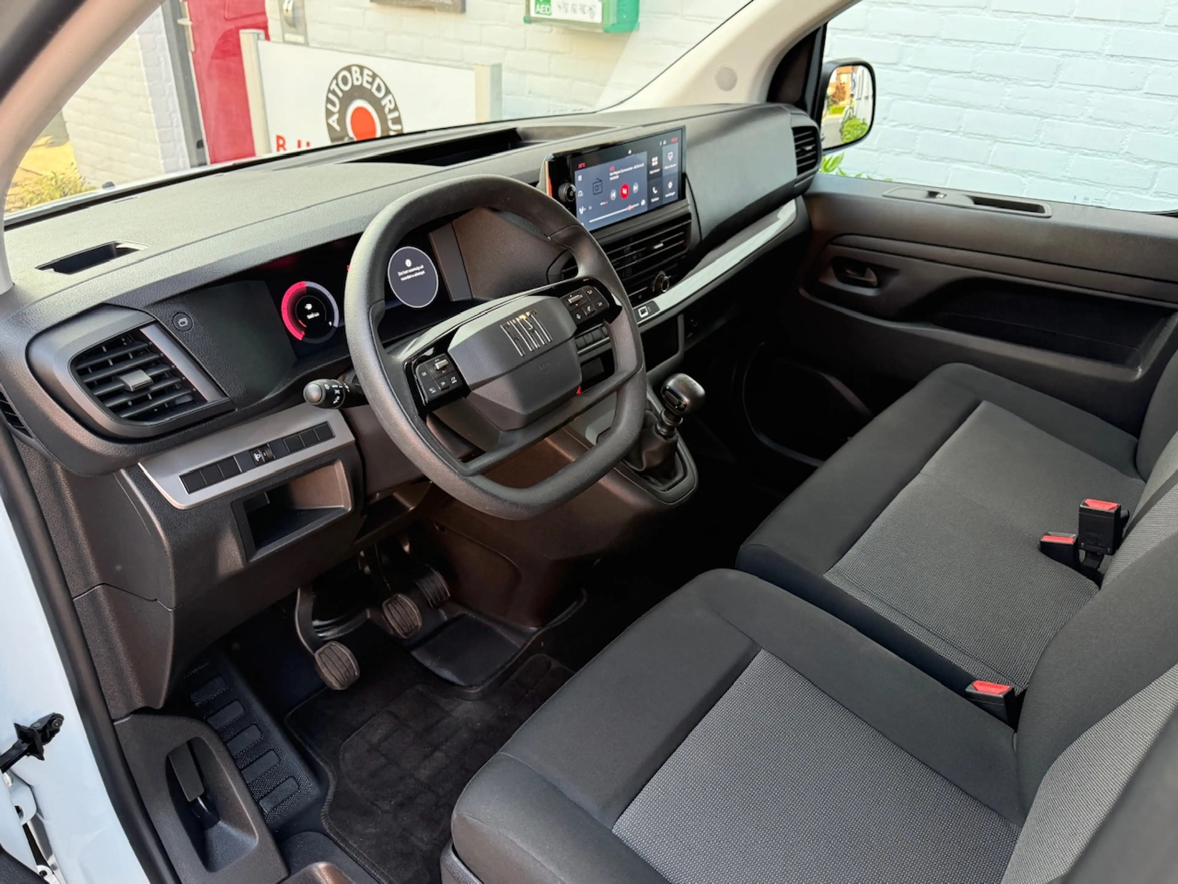 Fiat Scudo GB 1.5 Diesel 120pk L2/ Trekhaak/ 3 Zitplaatsen/ C — photo 3