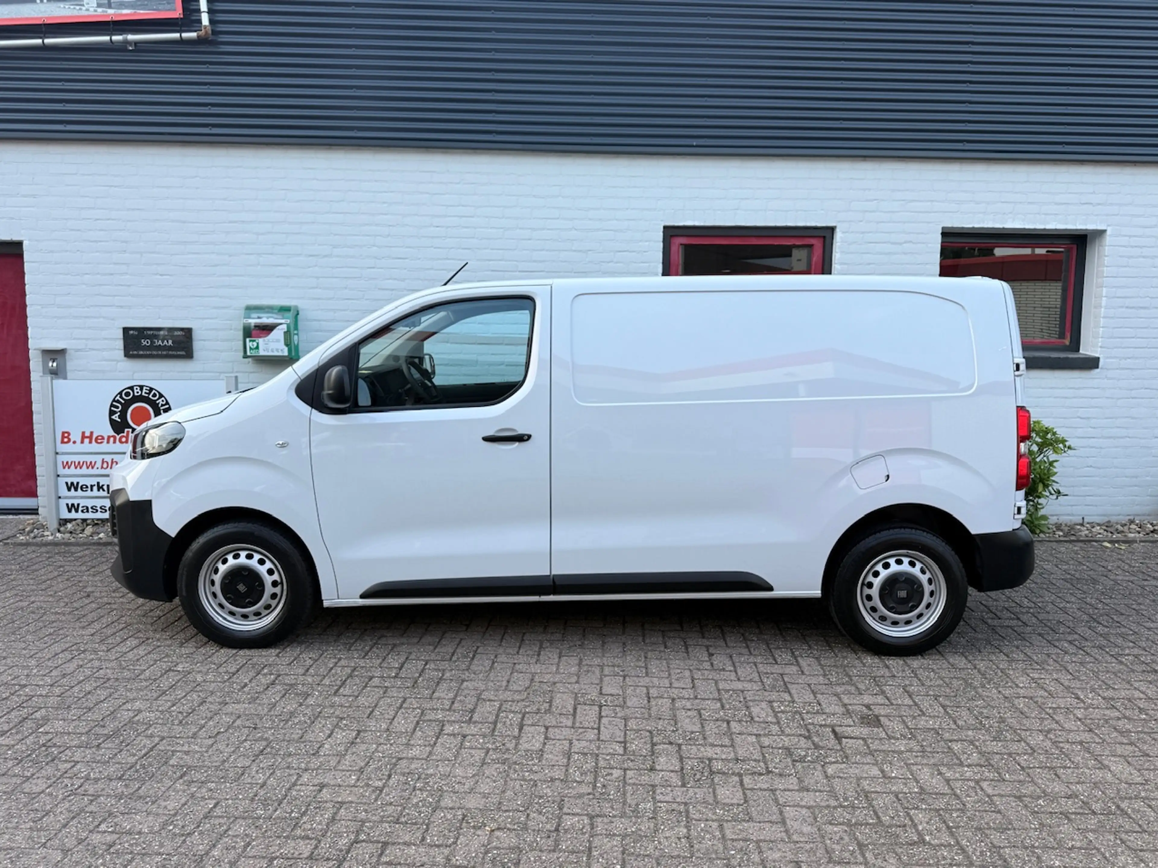 Fiat Scudo GB 1.5 Diesel 120pk L2/ Trekhaak/ 3 Zitplaatsen/ C — photo 6