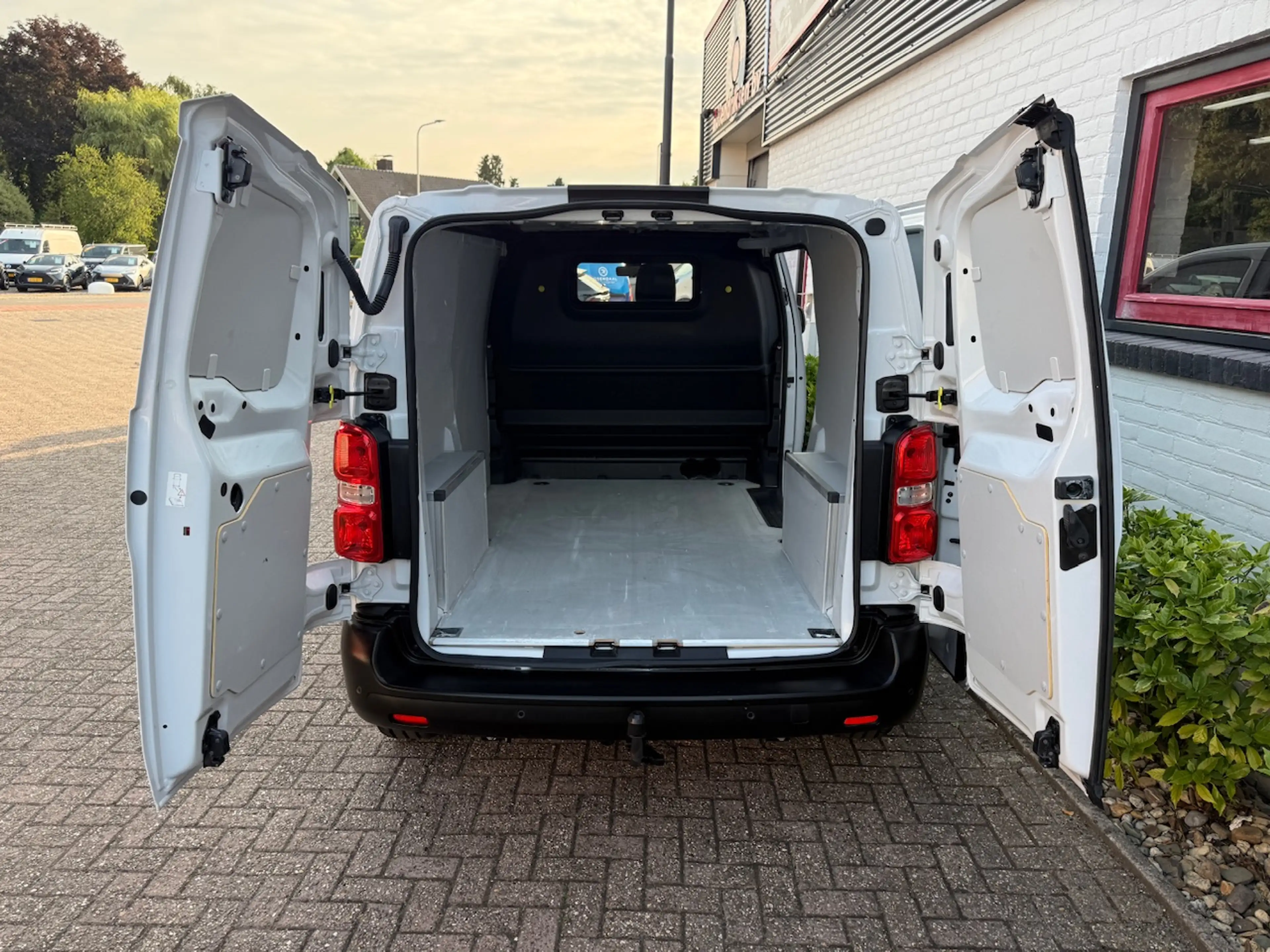 Fiat Scudo GB 1.5 Diesel 120pk L2/ Trekhaak/ 3 Zitplaatsen/ C — photo 11