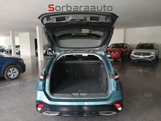 Peugeot 308 view 8