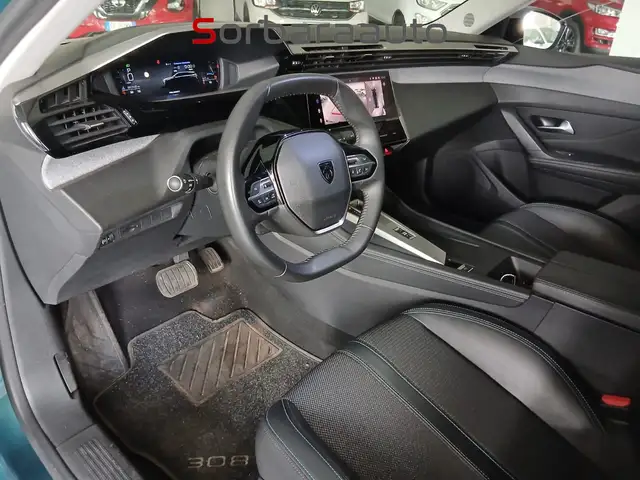 Peugeot 308 view 13
