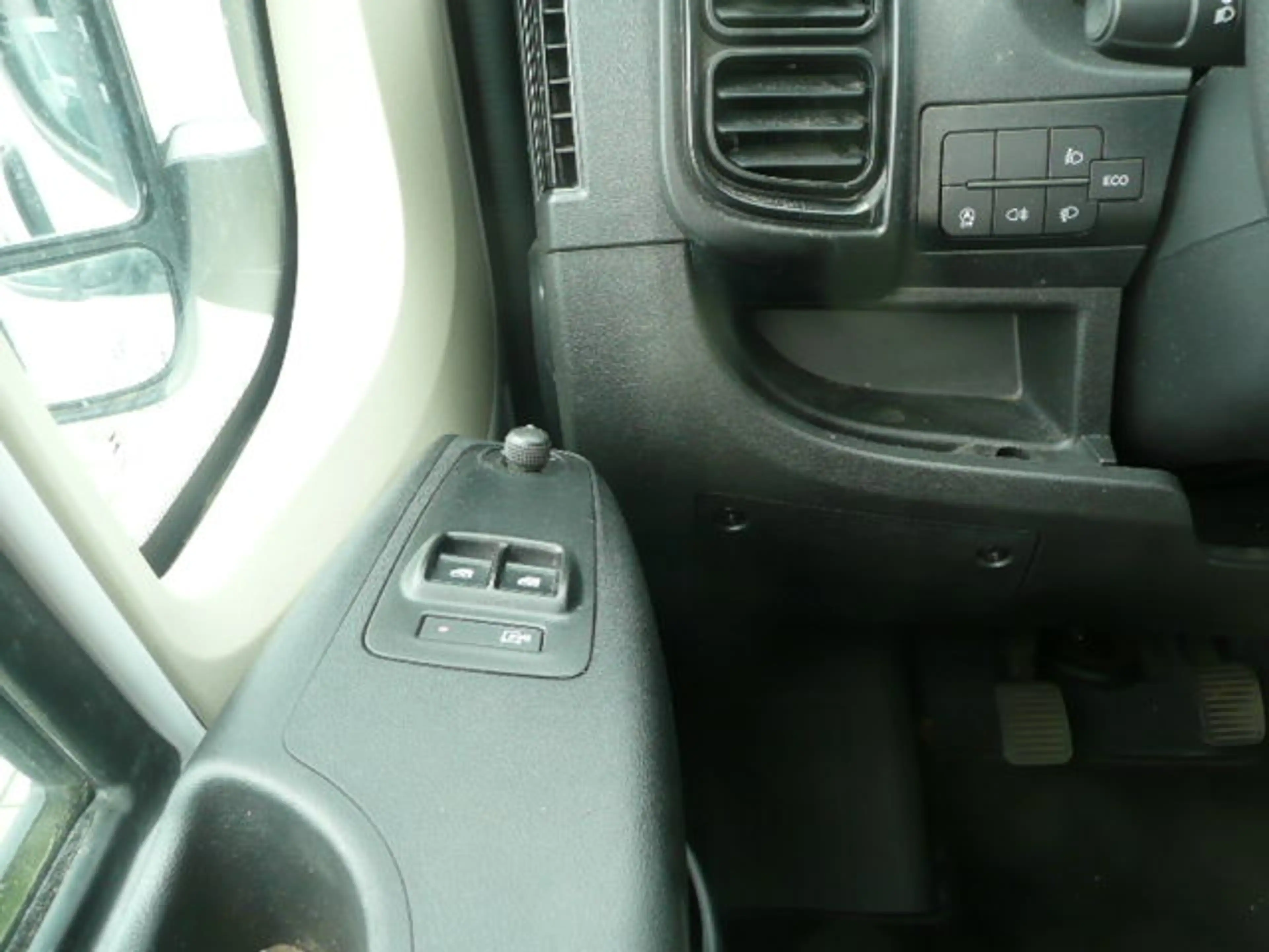 Fiat Ducato Hochr.-Ka 33 120 L2H2 32750Km Klima Tempo — photo 5