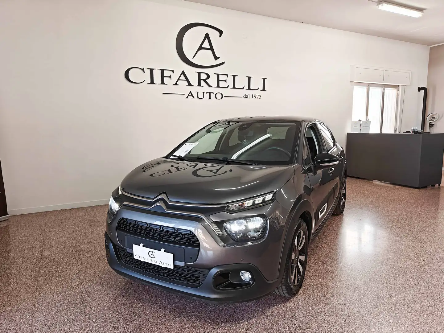 Citroen C3 C3 1.2 puretech Shine s Grigio - 2