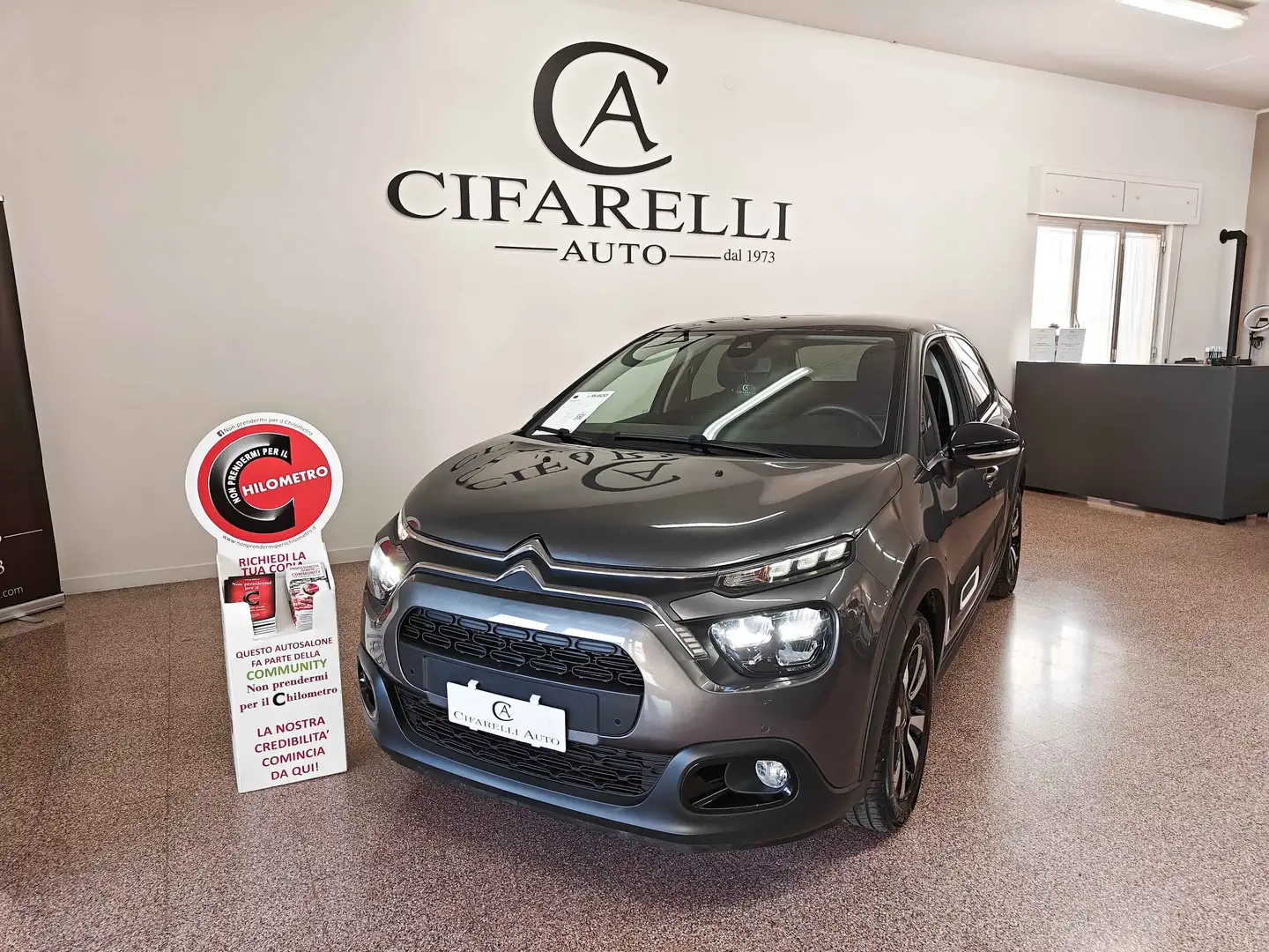 Citroen C3 C3 1.2 puretech Shine s Grigio - 1