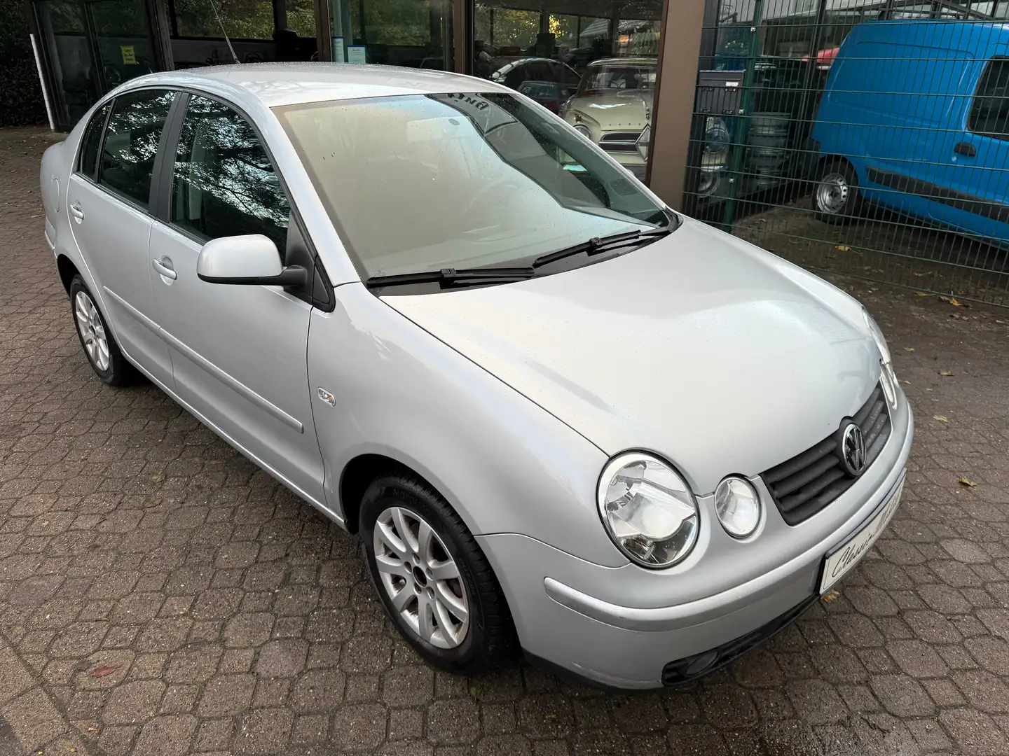 Volkswagen Polo 9N Stufenheck 1.4 16V Comfortline *HU a.W. neu* Silber - 1