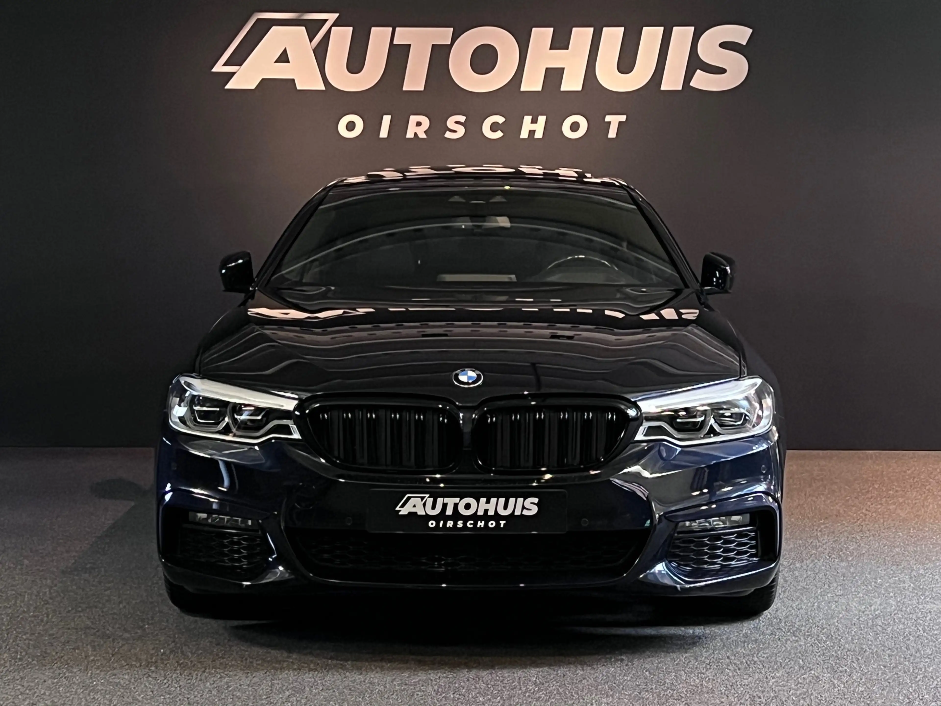 BMW 520 5-serie 520i High Executive Edition/M Pakket/Pano/ — photo 7