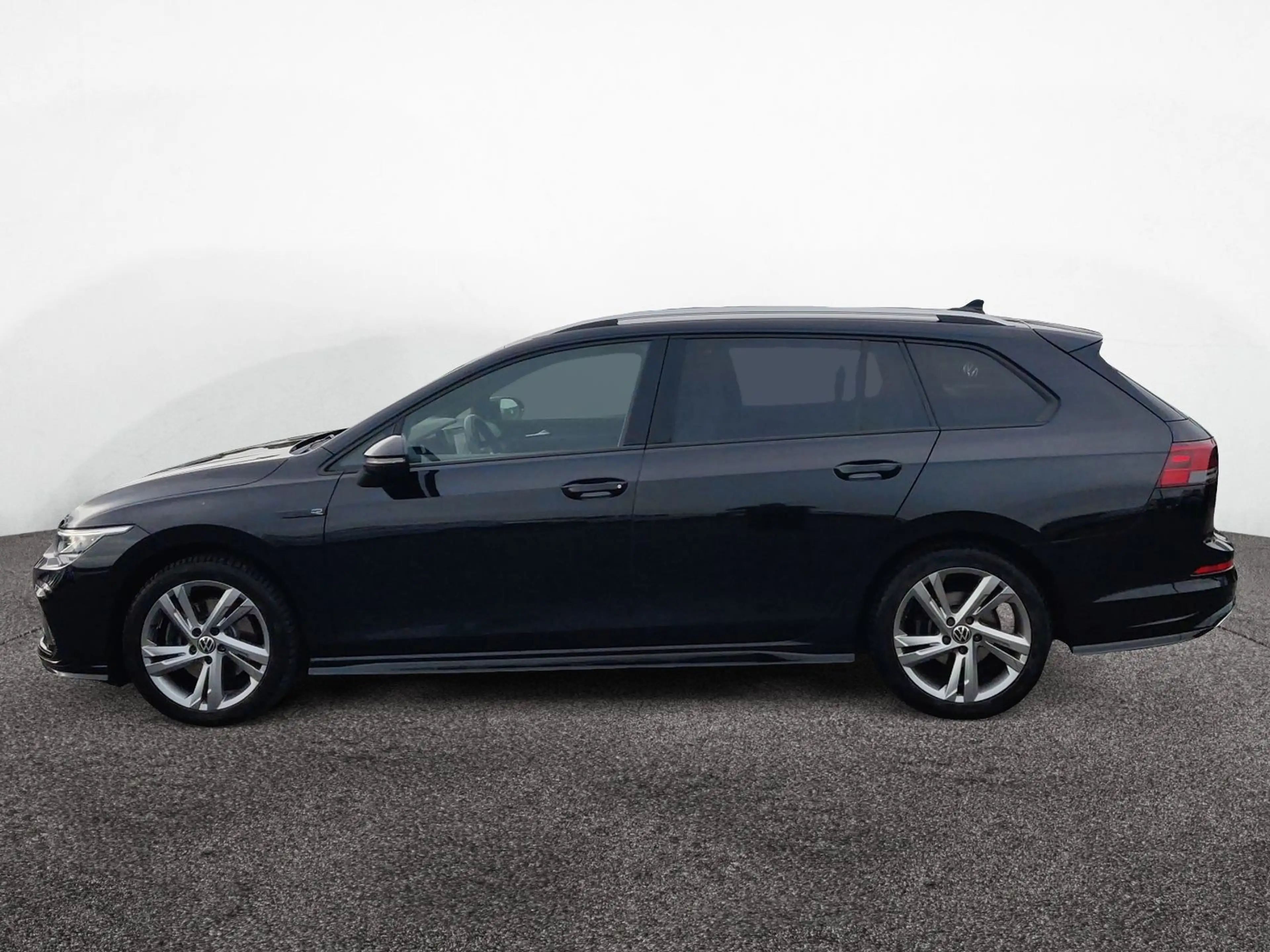 Volkswagen Golf Variant 2.0 TDI DSG R-Line Business LED — photo 3