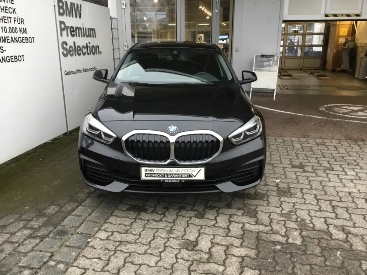 BMW 118 i Advantage+Comfort 17'' LCProf LenkHzg Sonnenschu Negro - 2