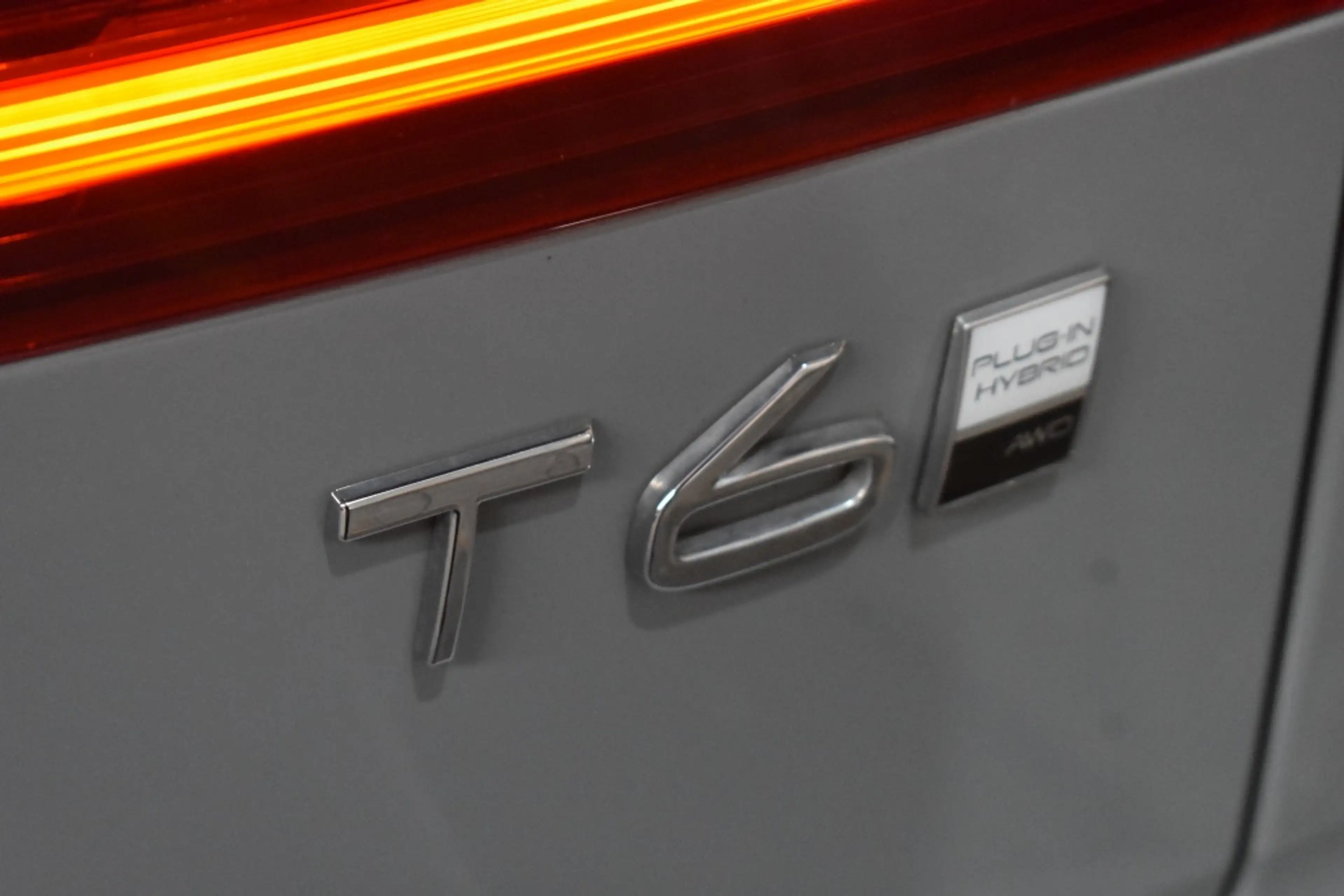 Volvo V60 T6 350PK AWD Essential Bright | 18” | Getint Glas — photo 36