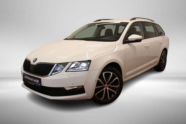 Imagine Skoda Octavia Soleil Winterpaket  ACC LED CarPlay